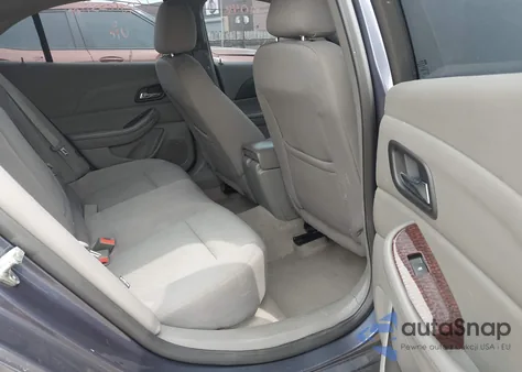 2013 Chevrolet Malibu 1Ls z USA, uszkodzony, nr VIN 1G11B5SA8DF292204